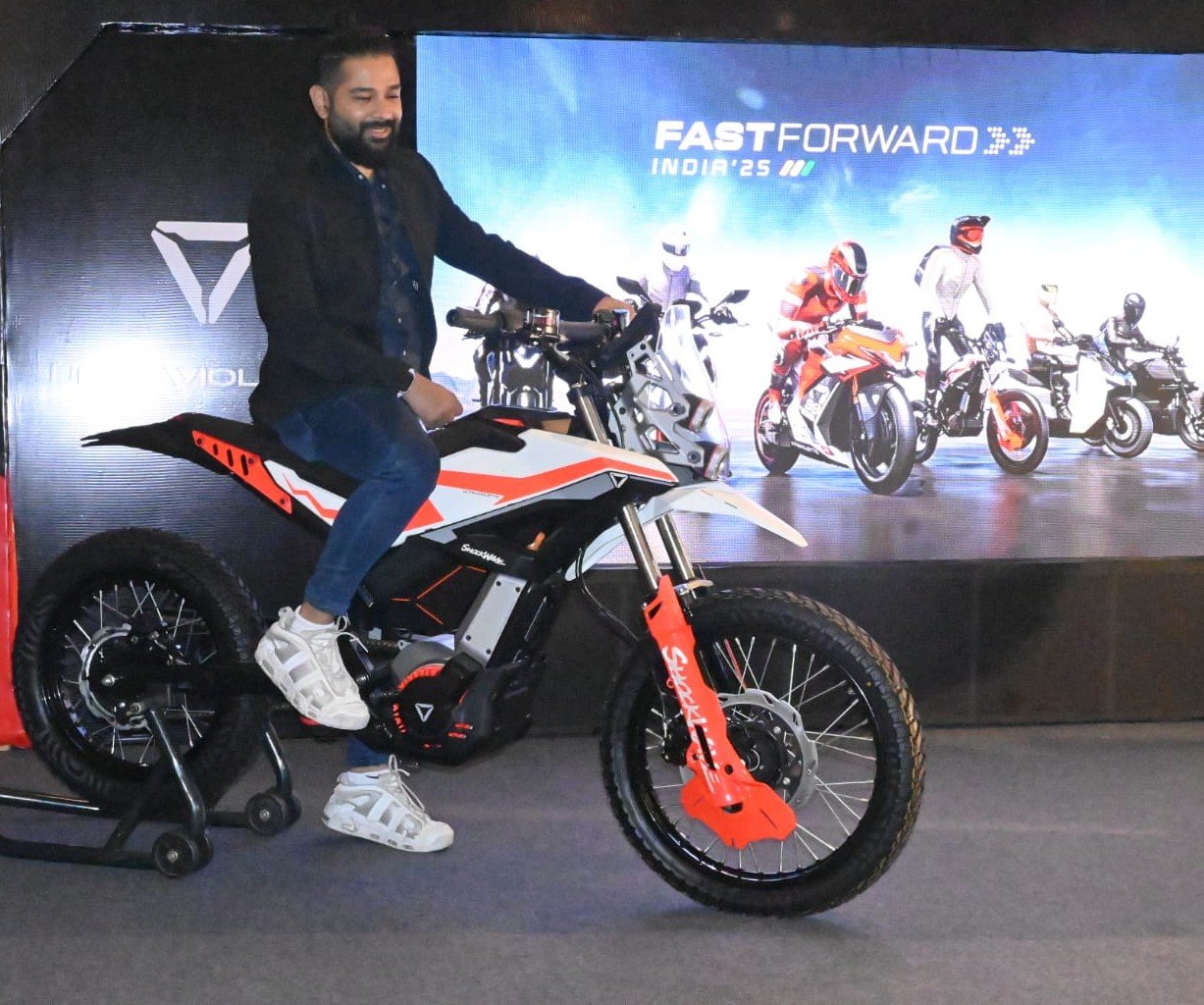 Ultraviolette Makes A Grand Showcase of Design And Technology With Its Exclusive Product Line; Unveils World’s Most Advanced Electric Scooter ‘Tesseract’