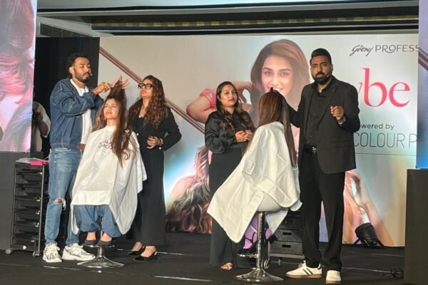 Godrej Professional Launches the Vybe Collection in Kolkata, to upskill 1000+ hair stylists across the country
